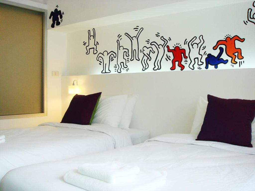 Baan Saladaeng Boutique Guesthouse Бангкок Номер фото