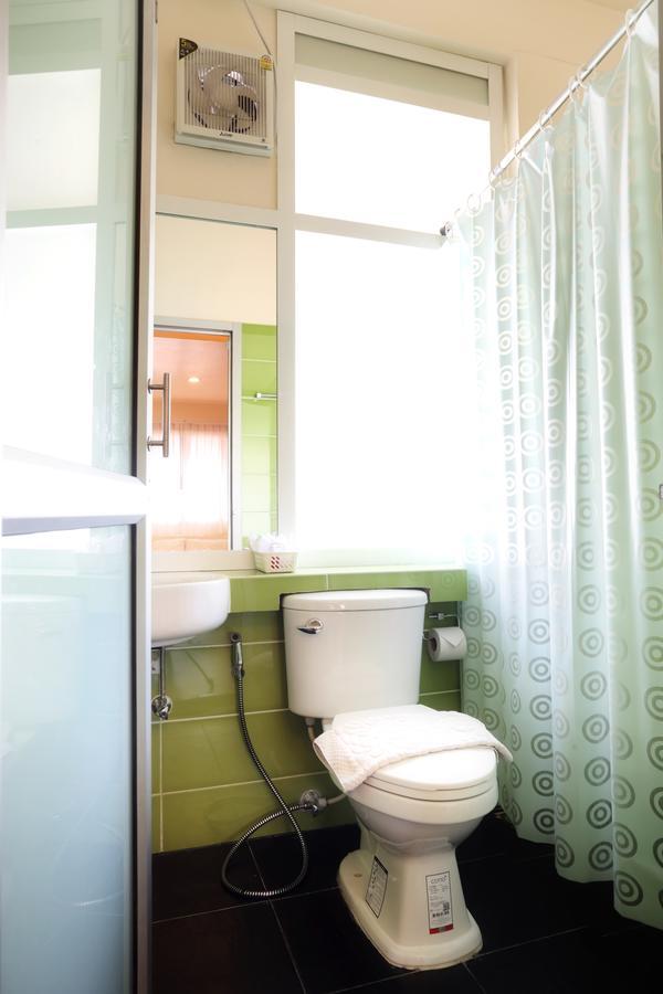 Baan Saladaeng Boutique Guesthouse Бангкок Екстер'єр фото