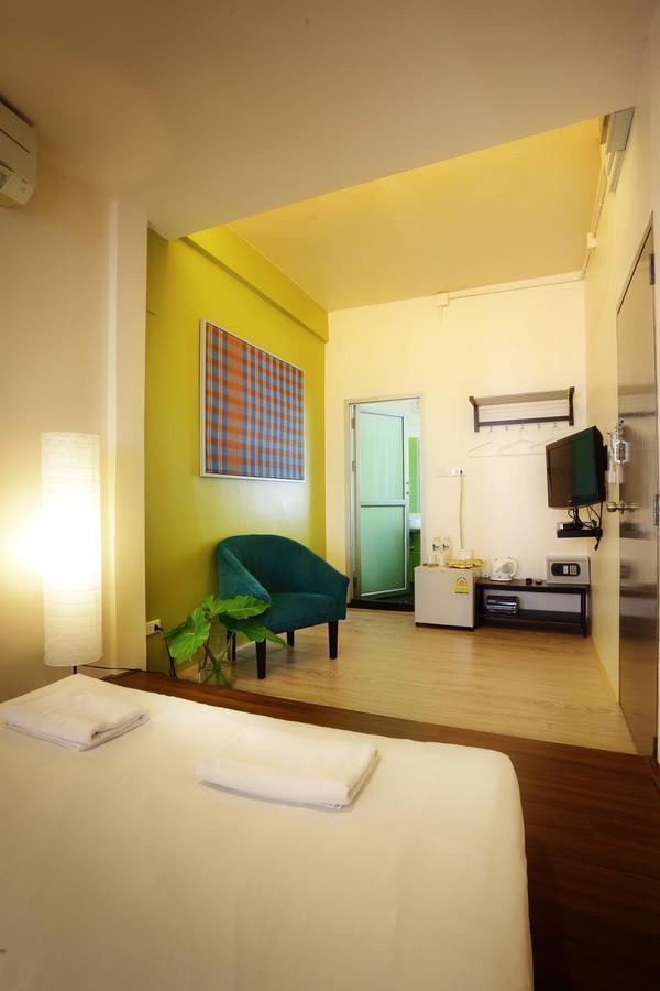 Baan Saladaeng Boutique Guesthouse Бангкок Екстер'єр фото